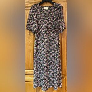 MELLODAY Floral Print Flutter Sleeve Smocked Back Midi‎ Dress w/ Slit Size Small